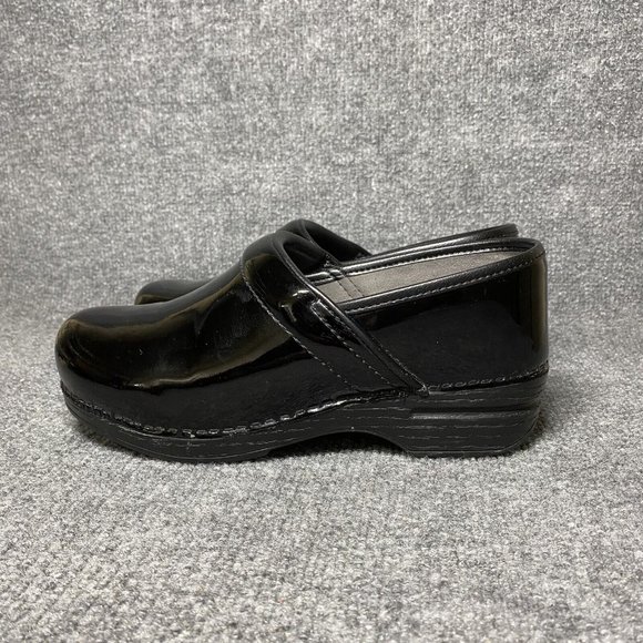 Dansko XP Professional Clog Women 39 / US 8.5-9 Black Patent Leather Work Career - Picture 4 of 13